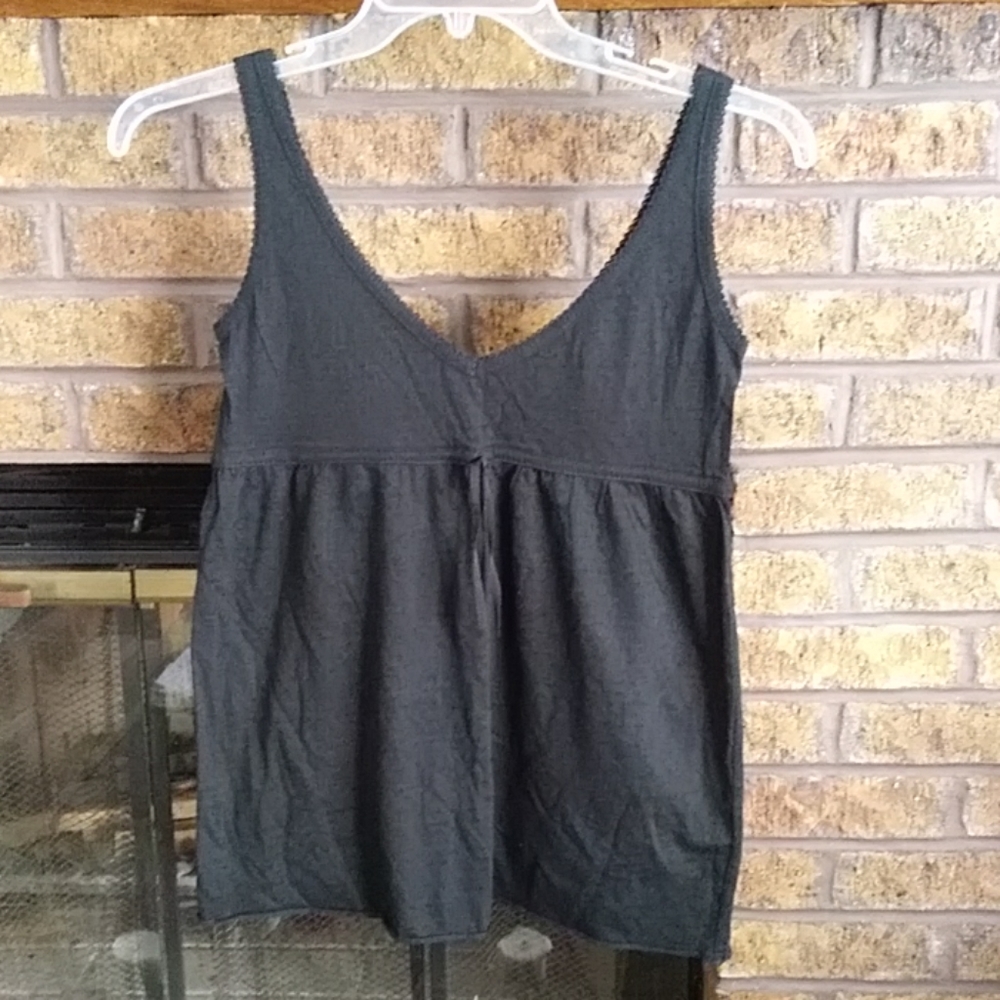 🎈3/$20 Banana republic black tank top eyelet
